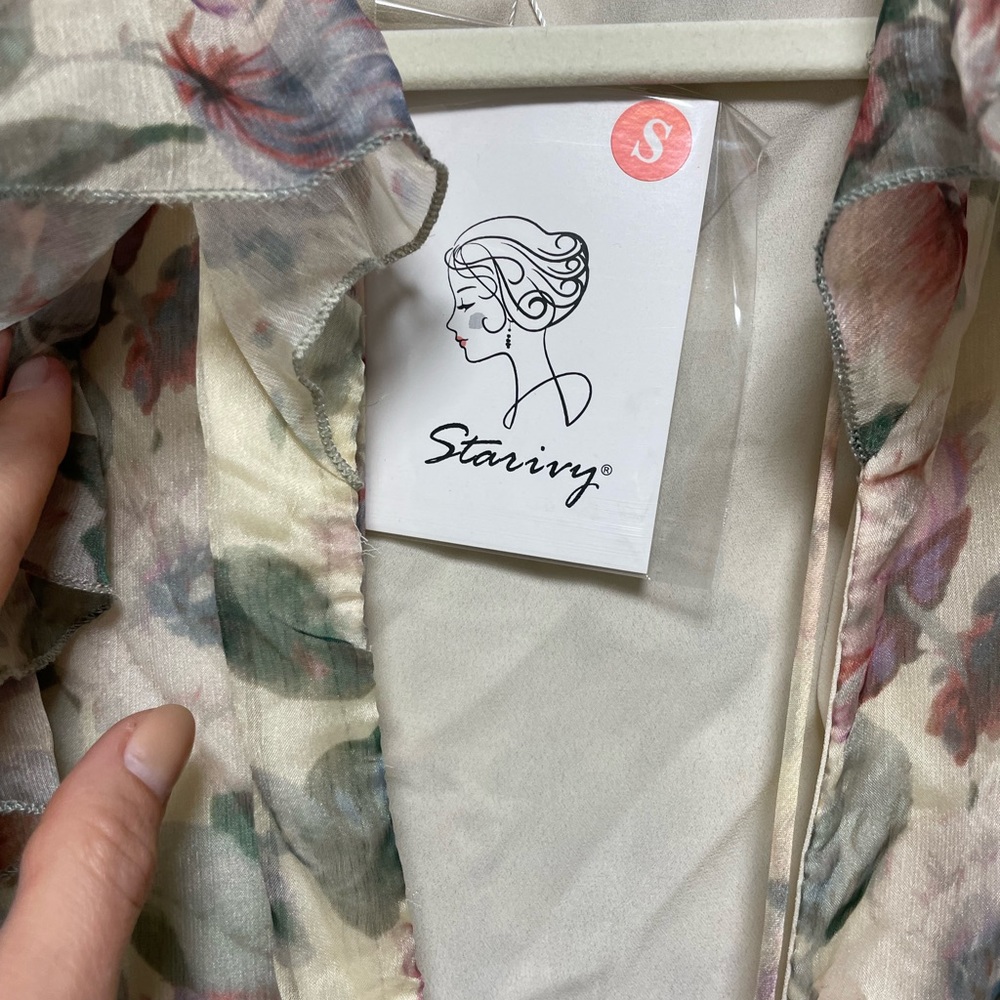 Floral Print Chiffon Romper - Picture 12 of 12